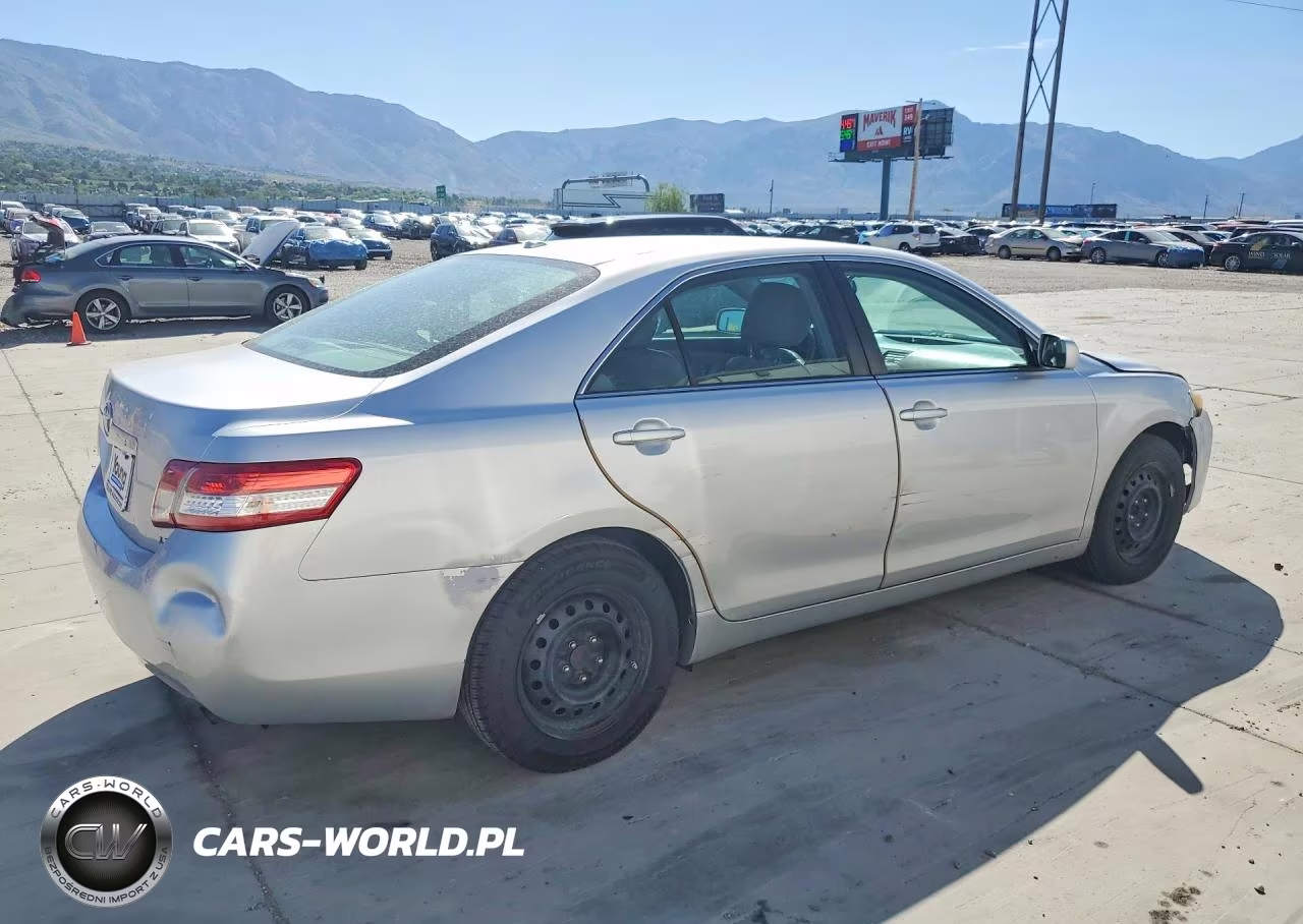 2010 Toyota Camry Le VIN:4T1BF3EK3AU087224 - 3