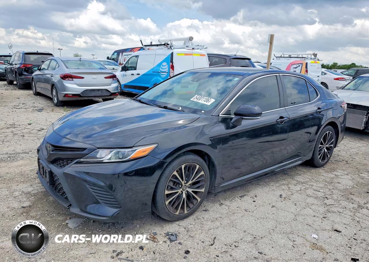 2019 Toyota Camry Se – zdjęcie 1 z 12
