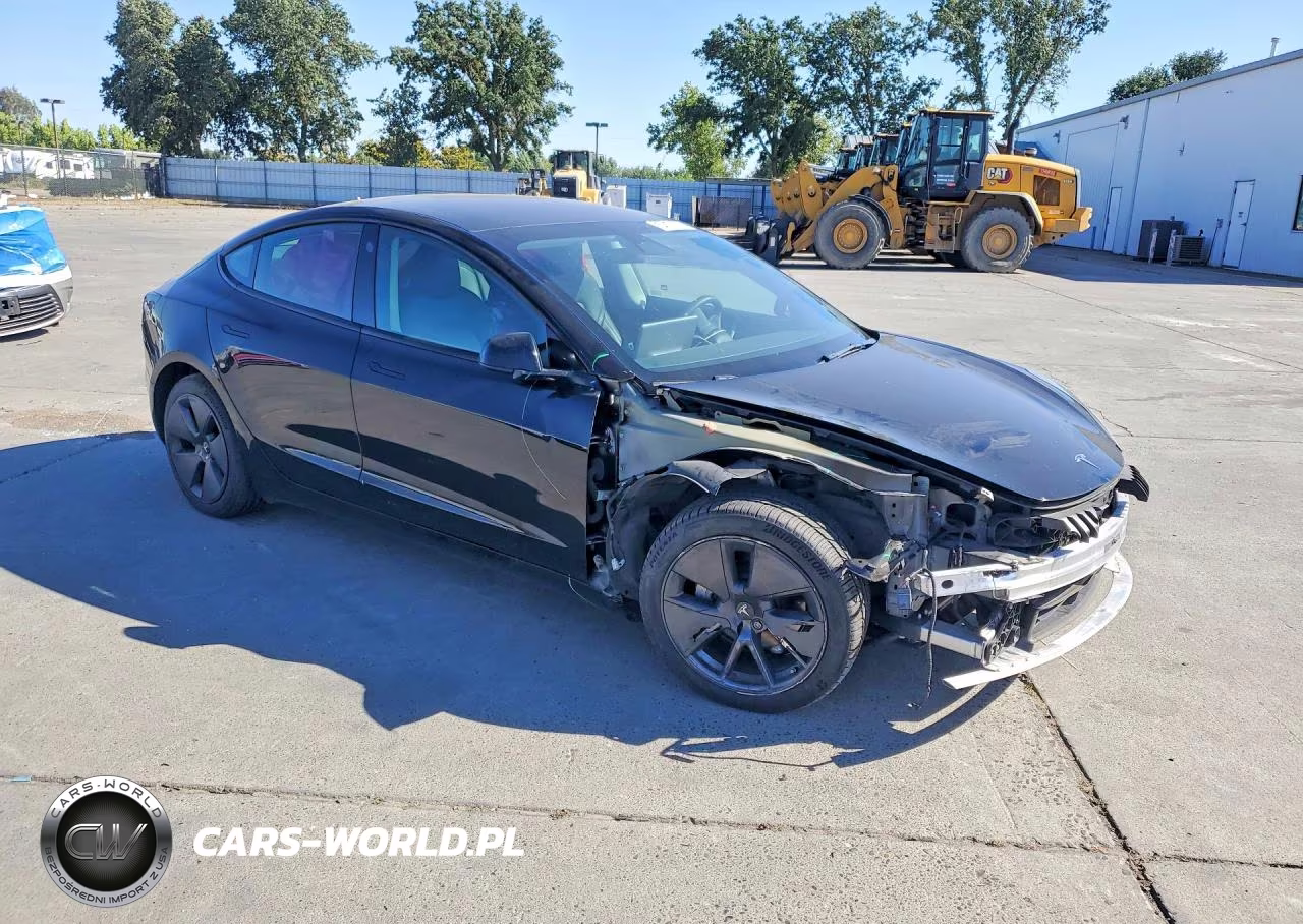 2023 Tesla Model 3 VIN:5YJ3E1EA5PF455492 - 4