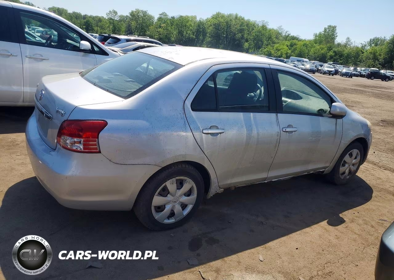 2008 Toyota Yaris Base VIN:JTDBT923184031158 - 3