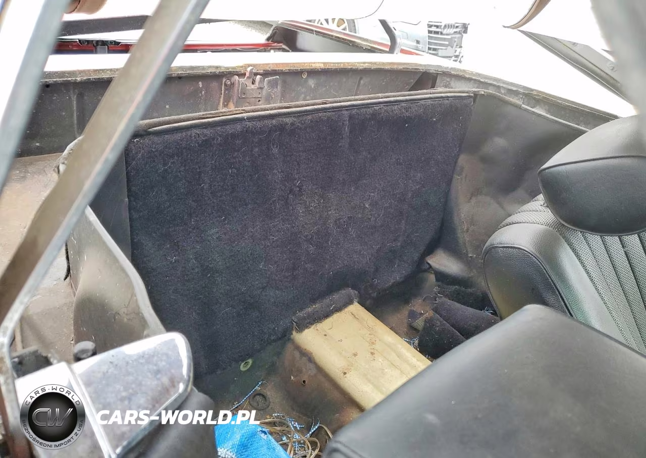 1977 Mercedes-Benz 400 VIN:10704412038927 - 10