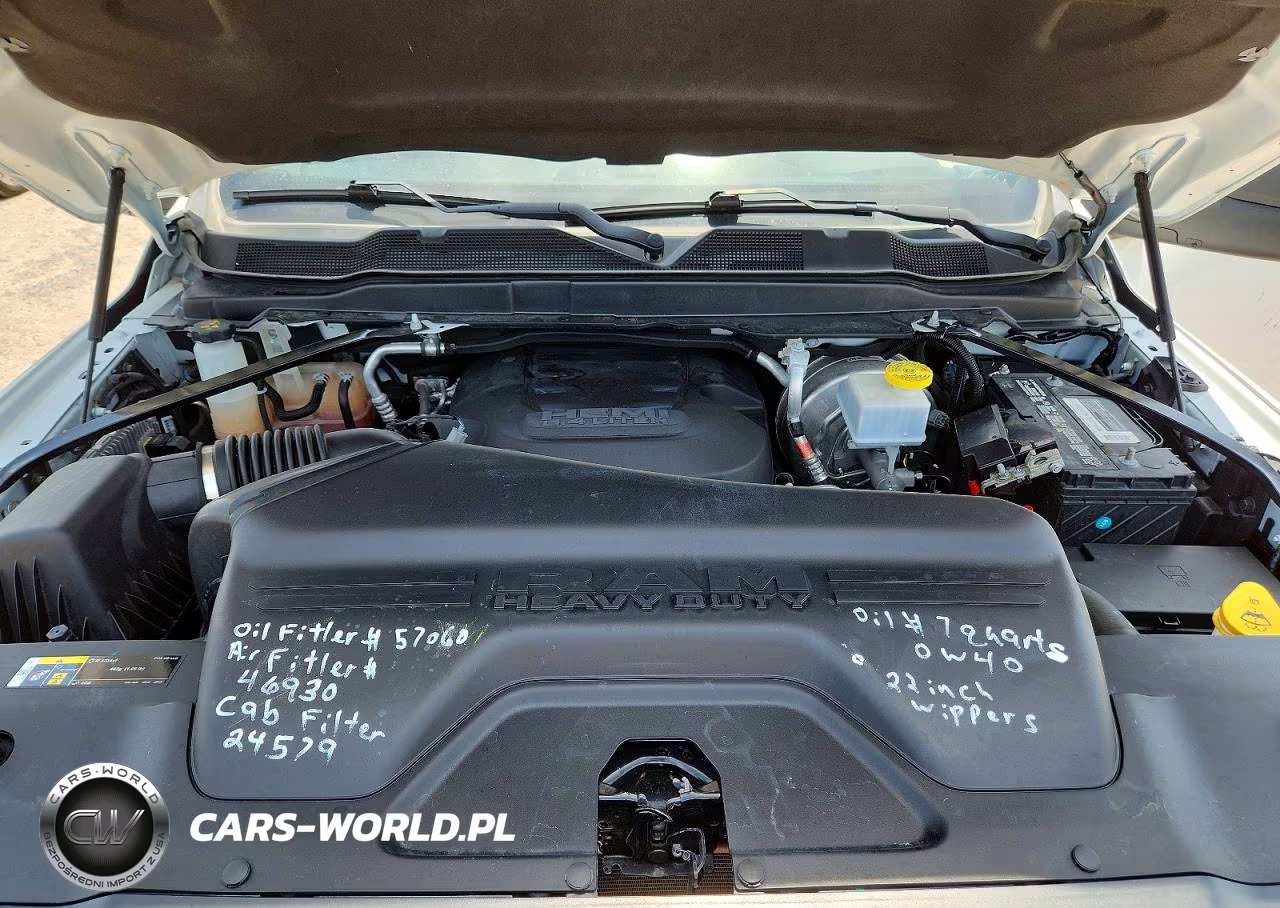 2023 Ram 2500 Tradesman VIN:3C6UR5CJ6PG539356 - 11