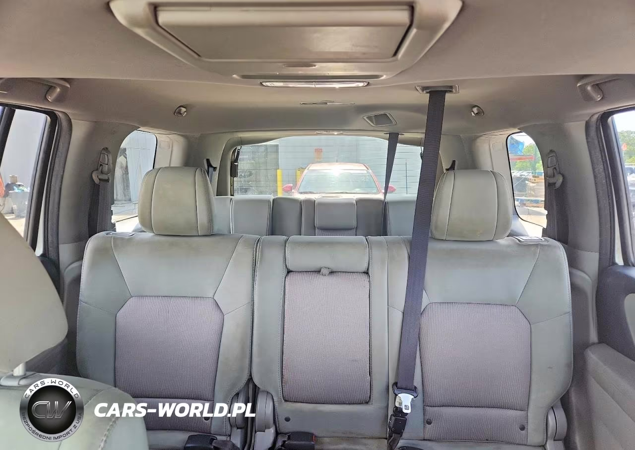 2015 Honda Pilot Se VIN:5FNYF4H33FB067578 - 10