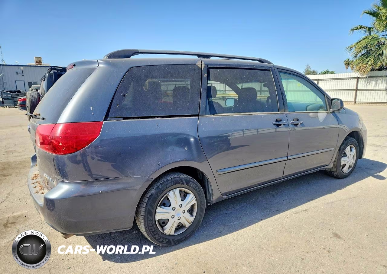 2008 Toyota Sienna Le 7-Passenger VIN:5TDZK23C88S220661 - 3