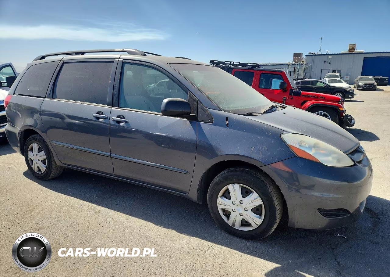 2008 Toyota Sienna Le 7-Passenger VIN:5TDZK23C88S220661 - 4