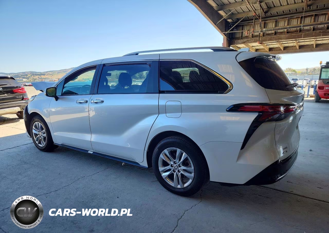 2024 Toyota Sienna Limited 7-Passenger VIN:5TDZSKFC5RS150842 - 2