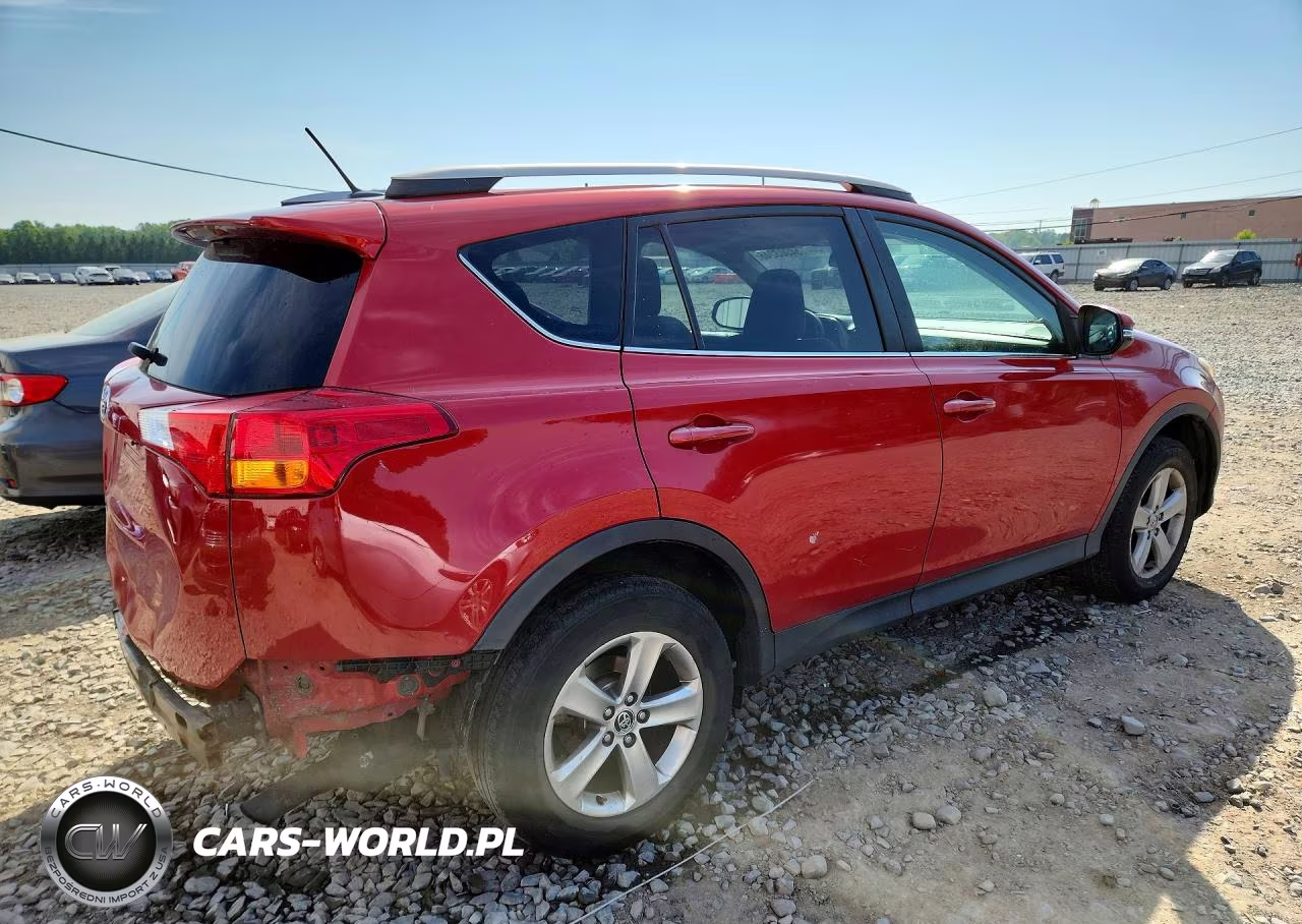 2015 Toyota Rav4 Xle VIN:2T3RFREV8FW302462 - 3