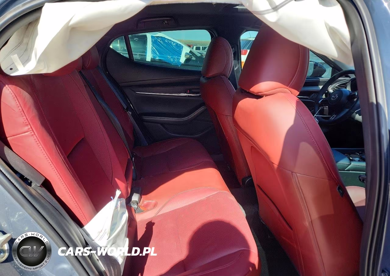 2026 Mazda 3 Preferred VIN:JM1BPBLL5T1860741 - 10