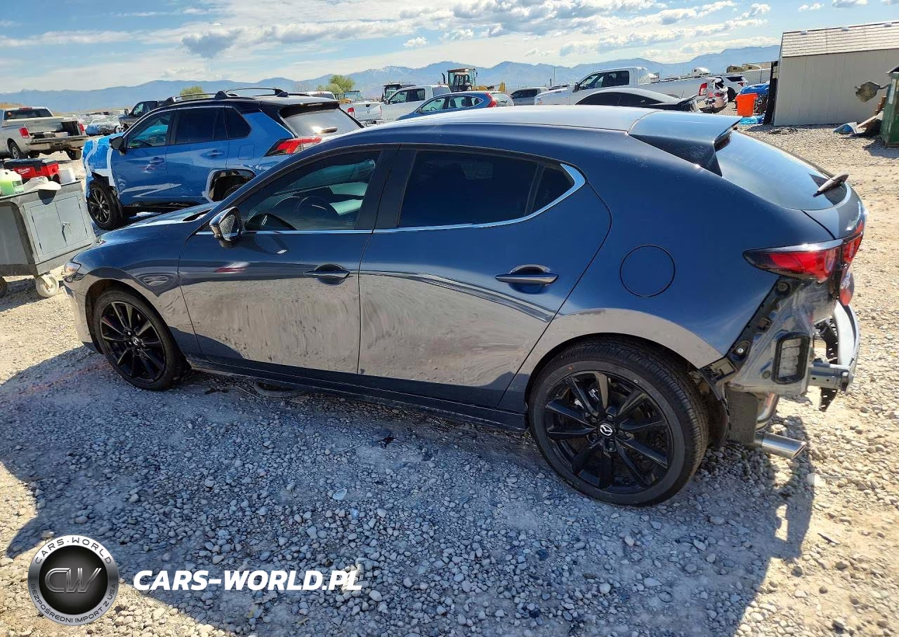 2026 Mazda 3 Preferred VIN:JM1BPBLL5T1860741 - 2