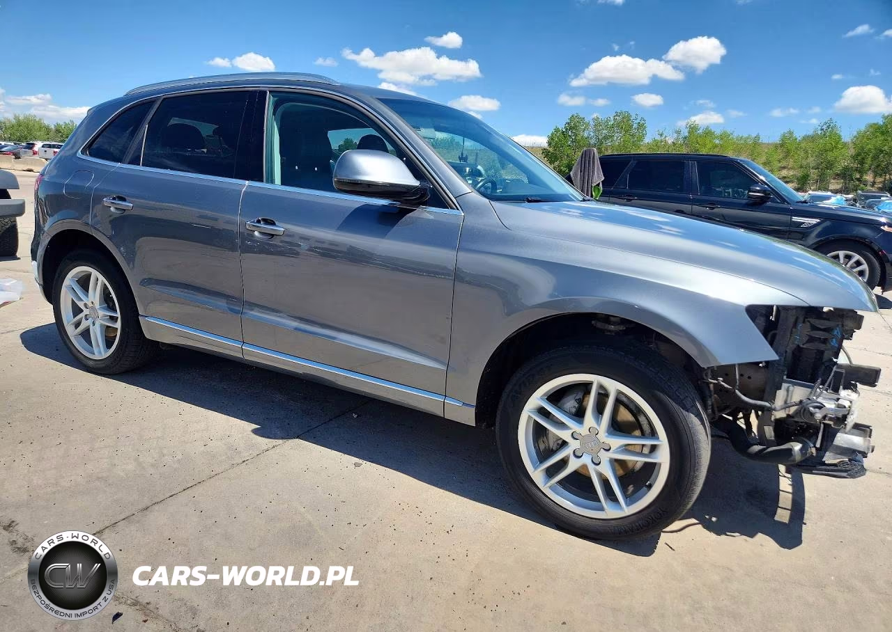 2016 Audi Q5 Premium Plus VIN:WA1L2AFP7GA066836 - 4