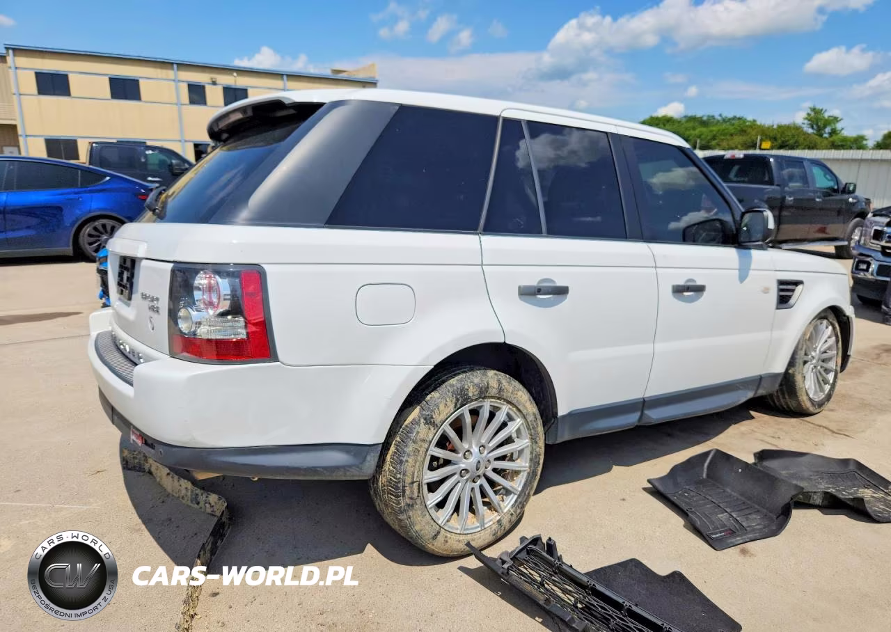 2011 Land Rover Range Rover Sport Hse VIN:SALSF2D49BA701657 - 3