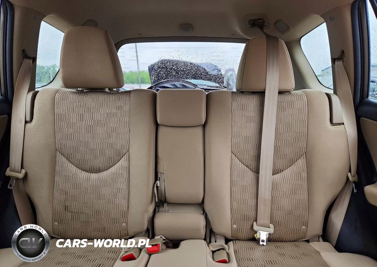 2011 Toyota Rav4 Base VIN:2T3BF4DV2BW165082 - 10