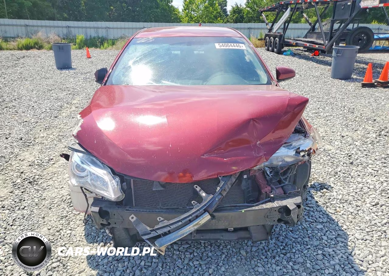 2016 Toyota Camry Se VIN:4T1BF1FK0GU572593 - 5