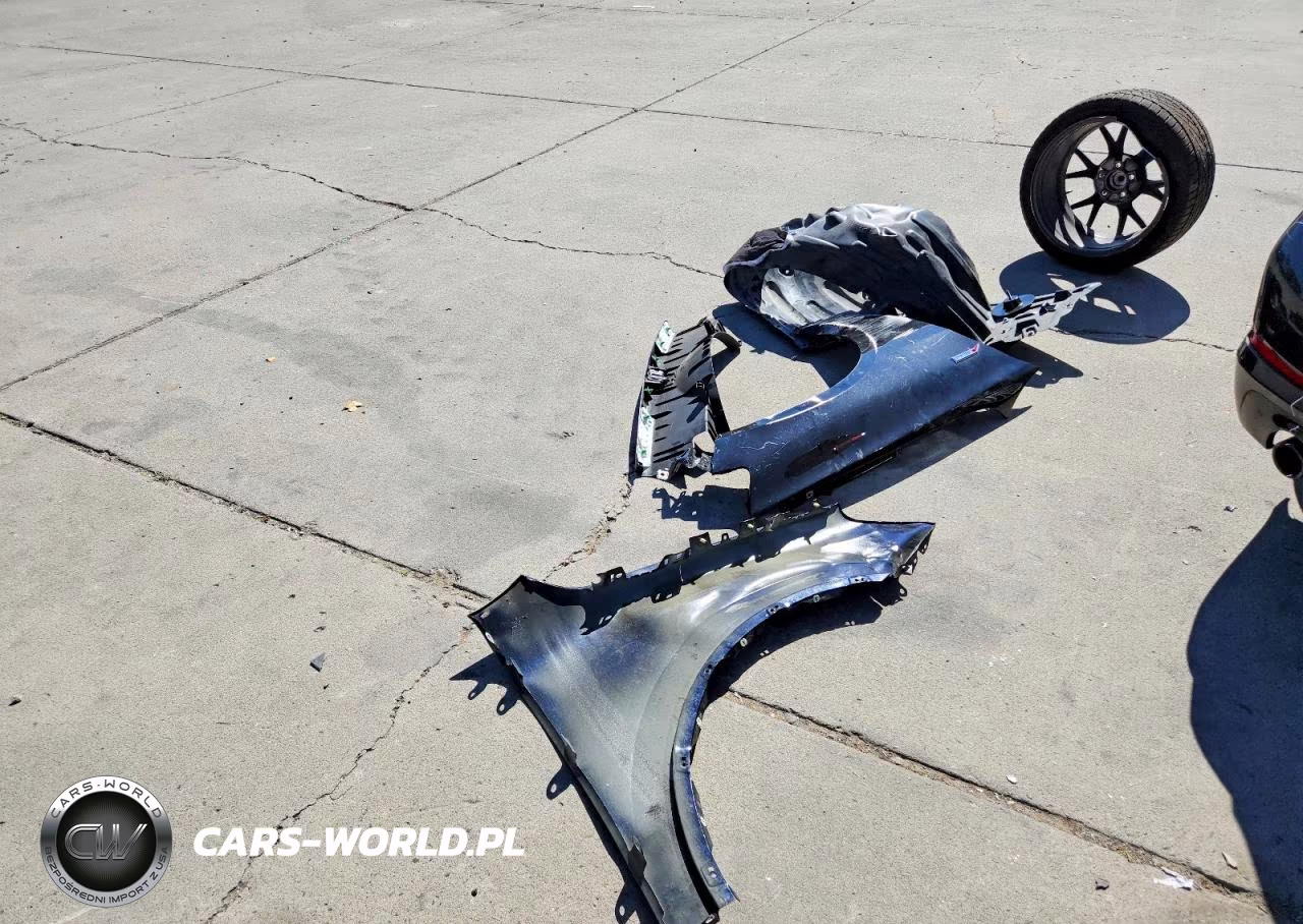 2019 BMW 530E VIN:WBAJA9C52KB389869 - 12