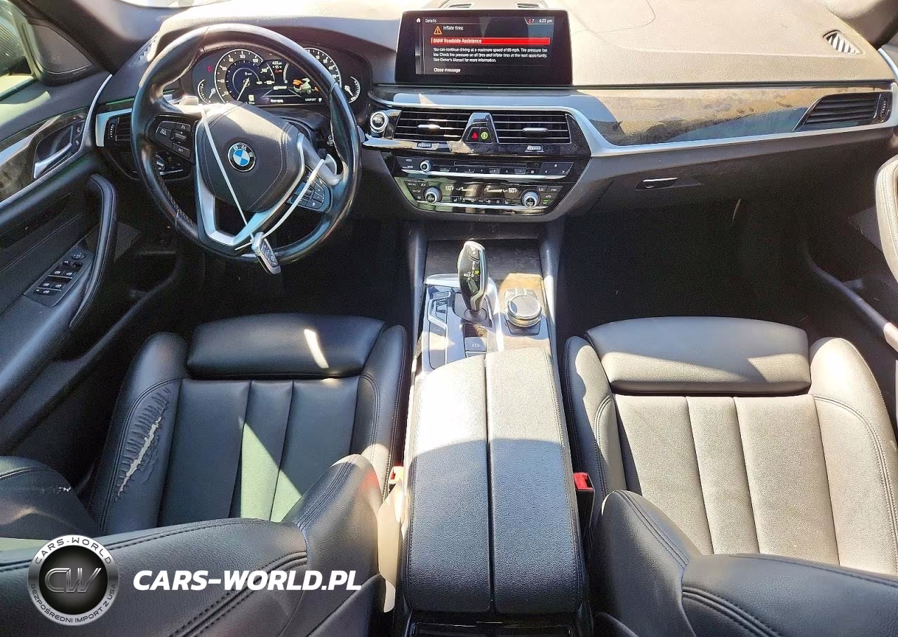 2019 BMW 530E VIN:WBAJA9C52KB389869 - 8