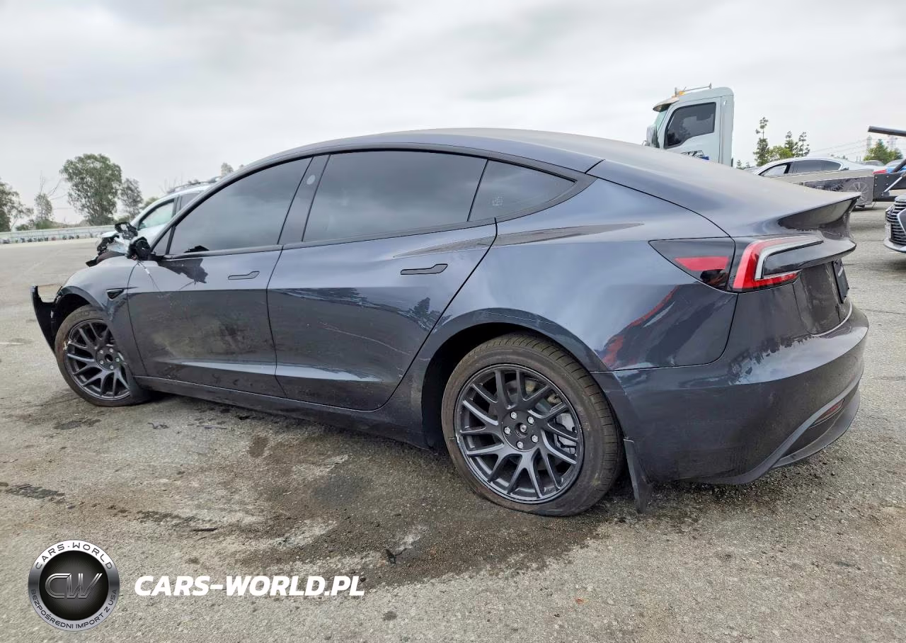 2026 Tesla Model 3 VIN:5YJ3E1EA3TF165133 - 2