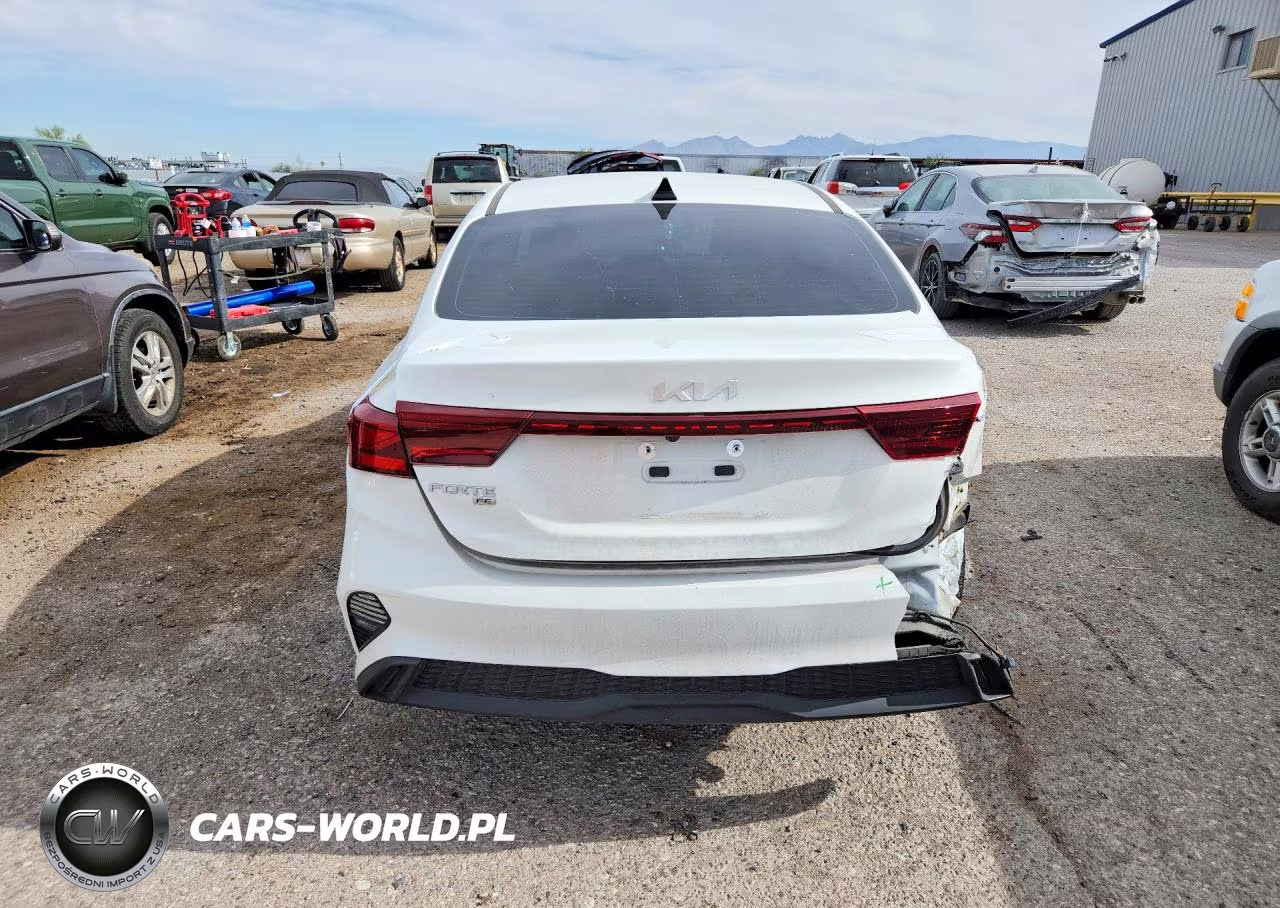 2023 Kia Forte Lx VIN:3KPF24AD9PE520552 - 6