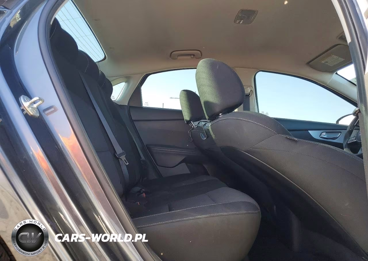 2022 Kia Forte Lxs VIN:3KPF24AD1NE478259 - 10