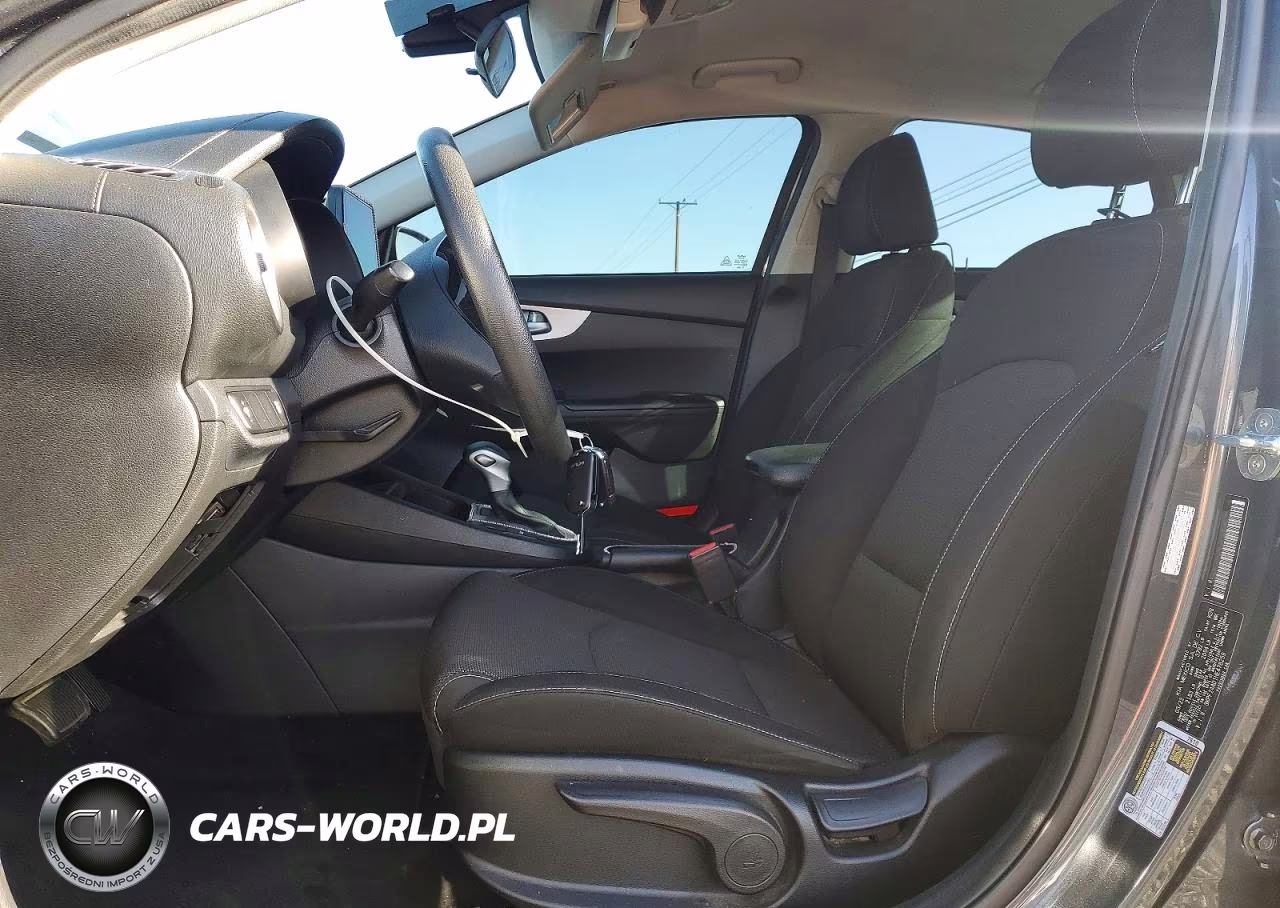 2022 Kia Forte Lxs VIN:3KPF24AD1NE478259 - 7