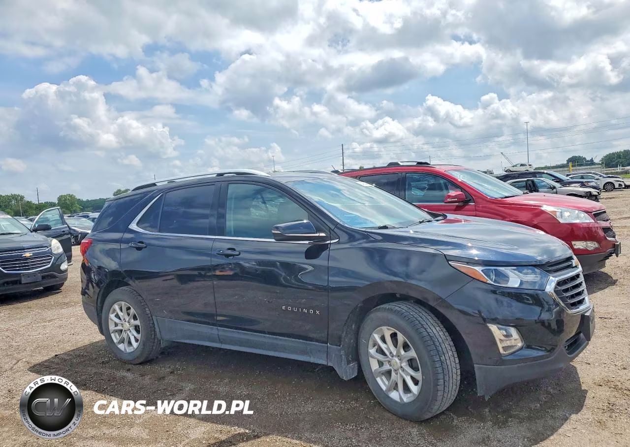 2018 Chevrolet Equinox Lt VIN:2GNAXSEV3J6265947 - 4