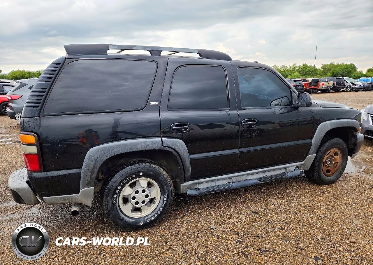 2005 Chevrolet Tahoe C1500 VIN:1GNEC13T35R210160 - 3