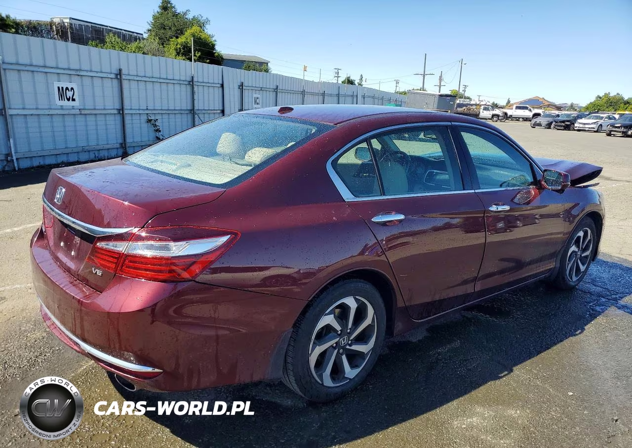 2017 Honda Accord Exl VIN:1HGCR3F86HA013702 - 3