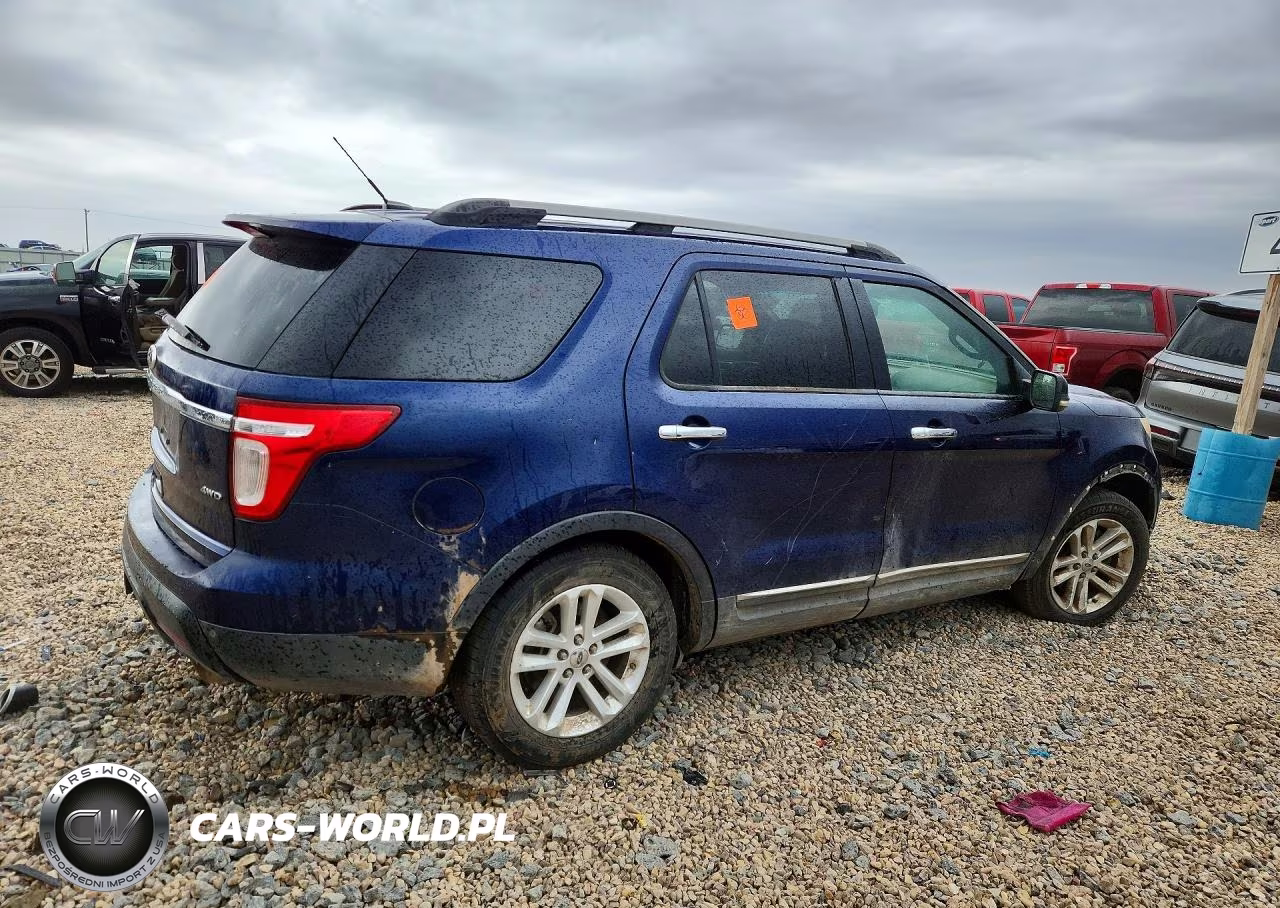 2011 Ford Explorer Xlt VIN:1FMHK8D8XBGA27997 - 3