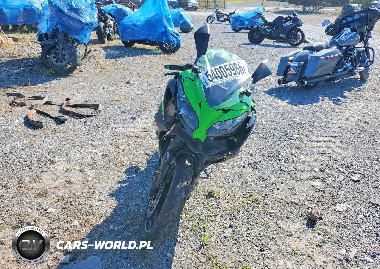 2016 Kawasaki Ex300 B VIN:JKAEX8B14GDA29135 - 2