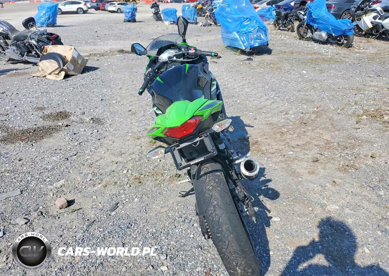 2016 Kawasaki Ex300 B VIN:JKAEX8B14GDA29135 - 4