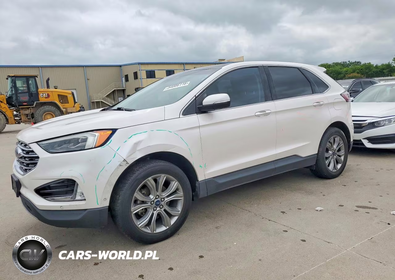2019 Ford Edge Titanium