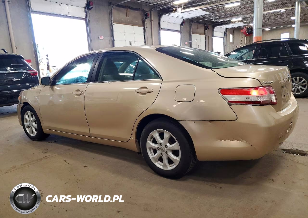 2011 Toyota Camry Le VIN:4T1BF3EK5BU686725 - 2