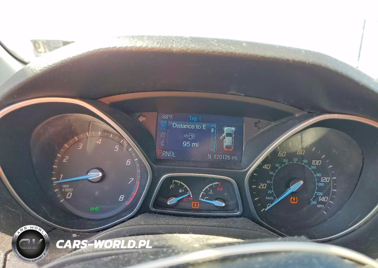 2014 Ford Focus Se VIN:1FADP3F29EL269469 - 9