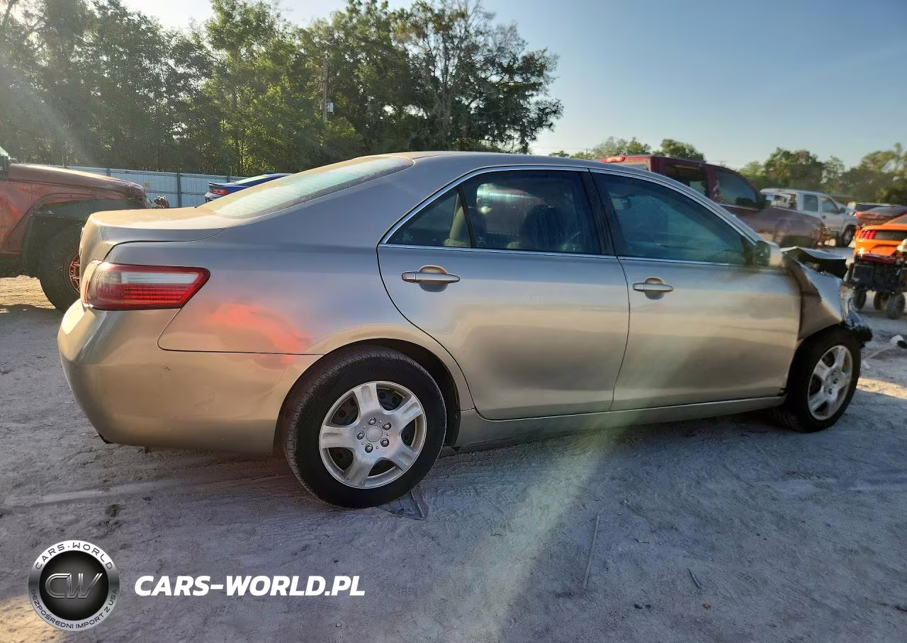 2007 Toyota Camry Le VIN:4T1BE46K67U021427 - 3
