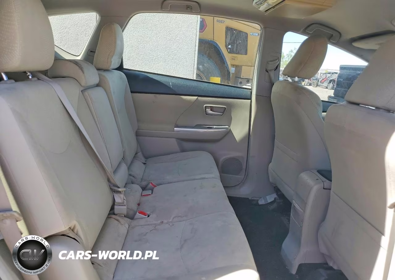 2012 Toyota Prius V Three VIN:JTDZN3EU8C3129094 - 10