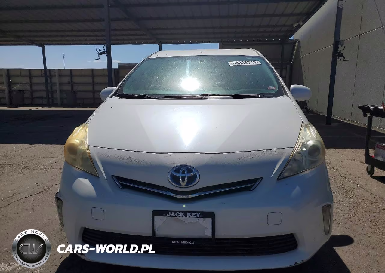 2012 Toyota Prius V Three VIN:JTDZN3EU8C3129094 - 5