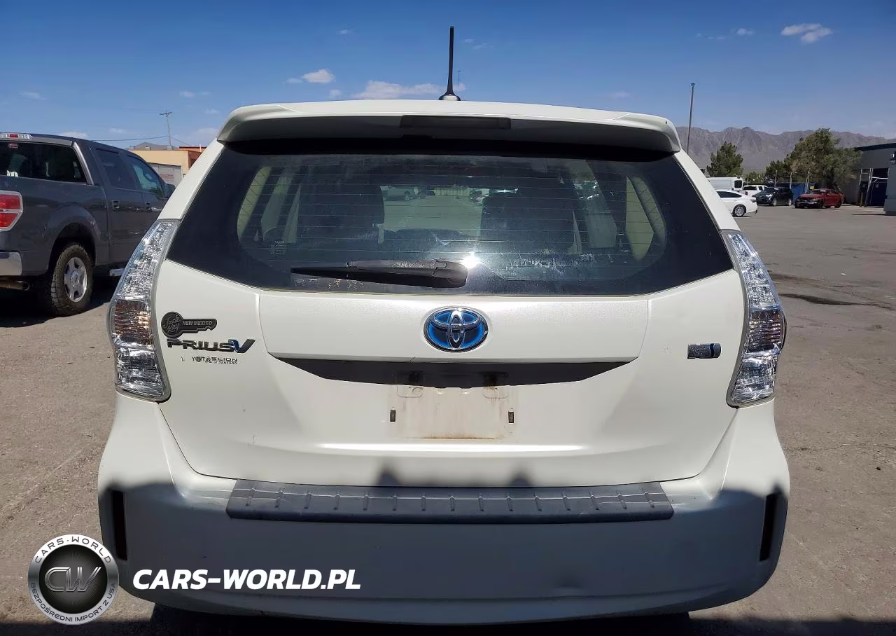 2012 Toyota Prius V Three VIN:JTDZN3EU8C3129094 - 6