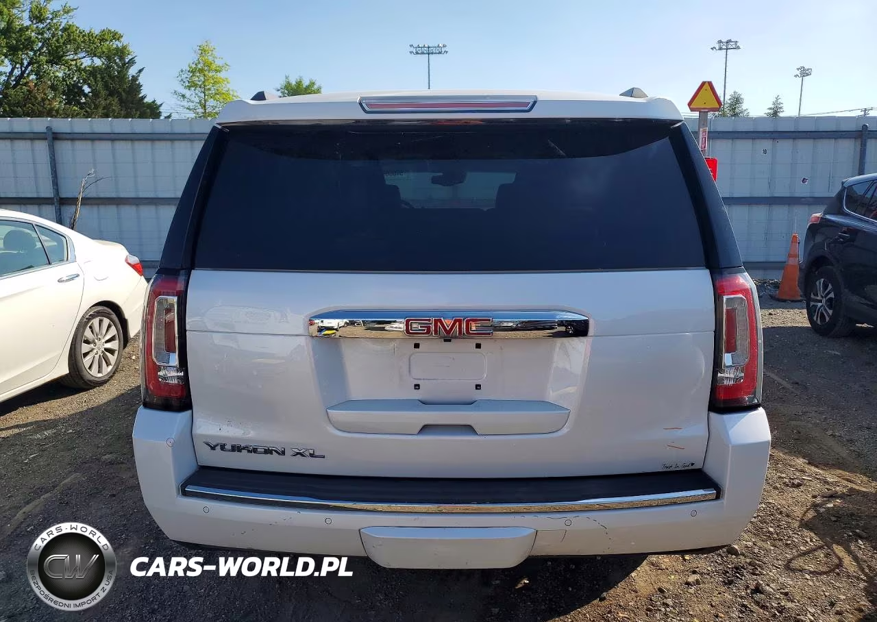 2018 GMC Yukon Xl Denali VIN:1GKS2HKJ7JR379765 - 6