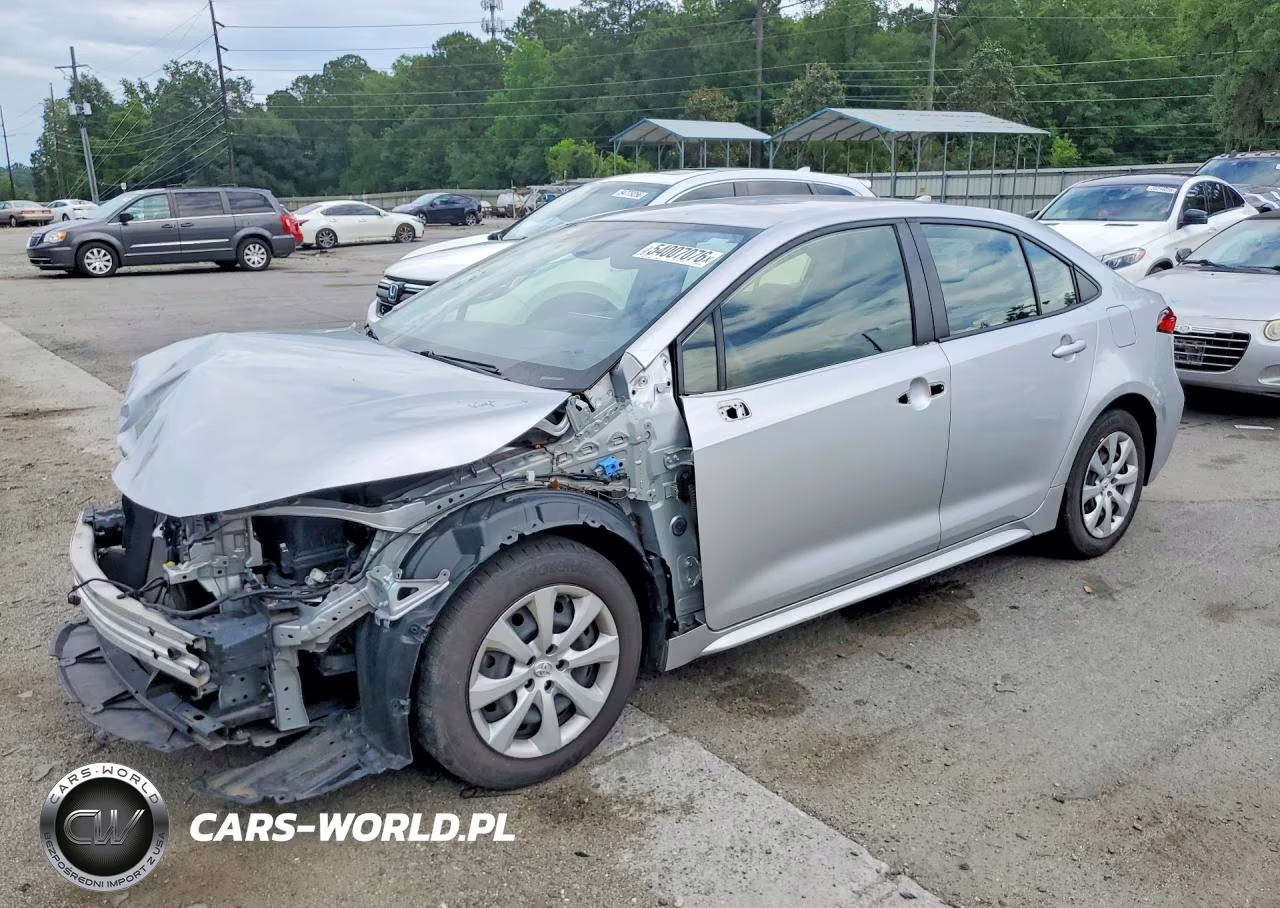 2022 Toyota Corolla Le – zdjęcie 1 z 13
