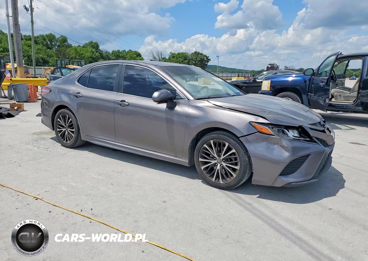 2018 Toyota Camry Se VIN:4T1B11HK7JU516640 - 4
