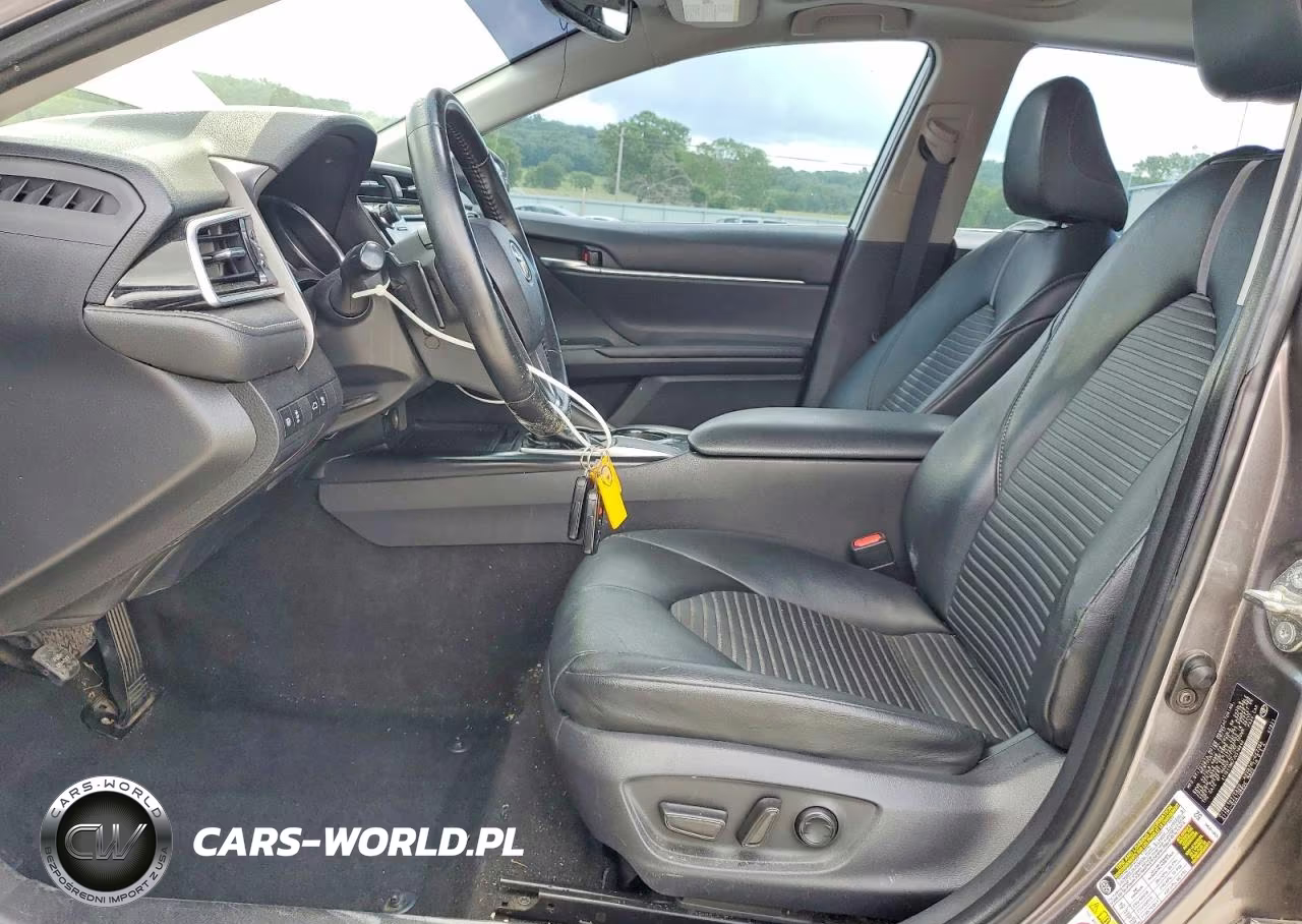 2018 Toyota Camry Se VIN:4T1B11HK7JU516640 - 7