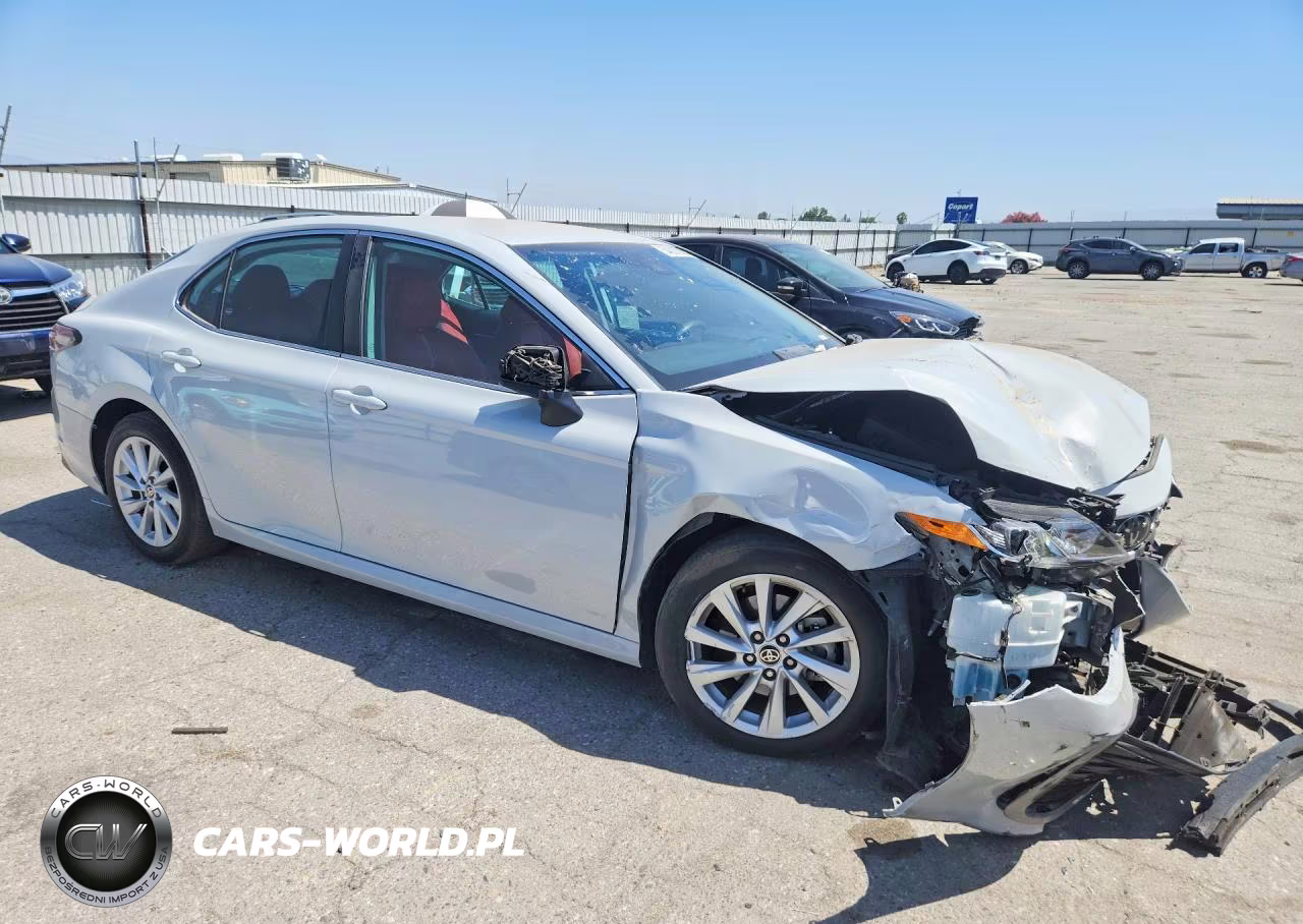 2024 Toyota Camry Le VIN:4T1C11AKXRU197308 - 4