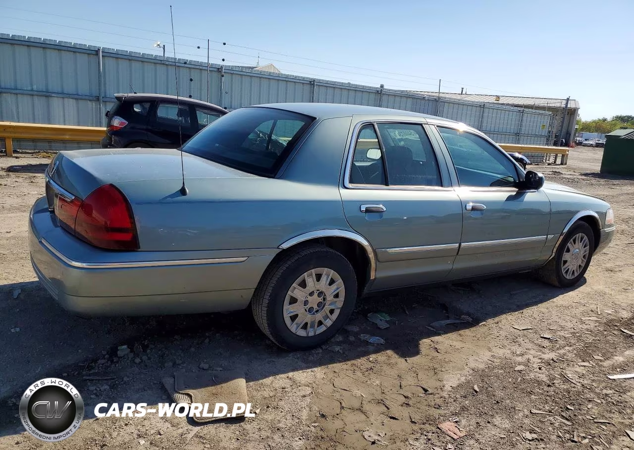 2005 Mercury Grand Marquis Gs VIN:2MEFM74W05X652405 - 3