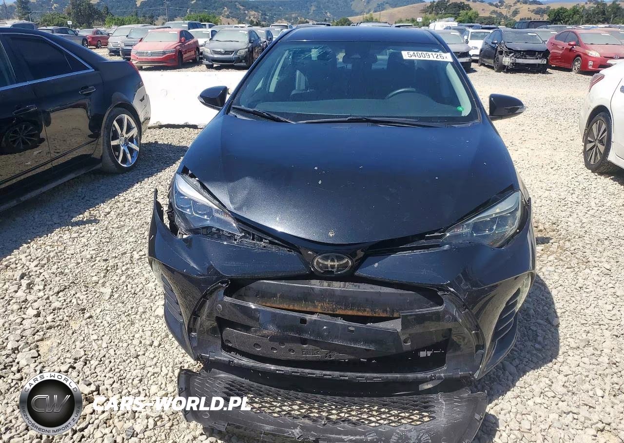2018 Toyota Corolla Se VIN:2T1BURHEXJC085597 - 5