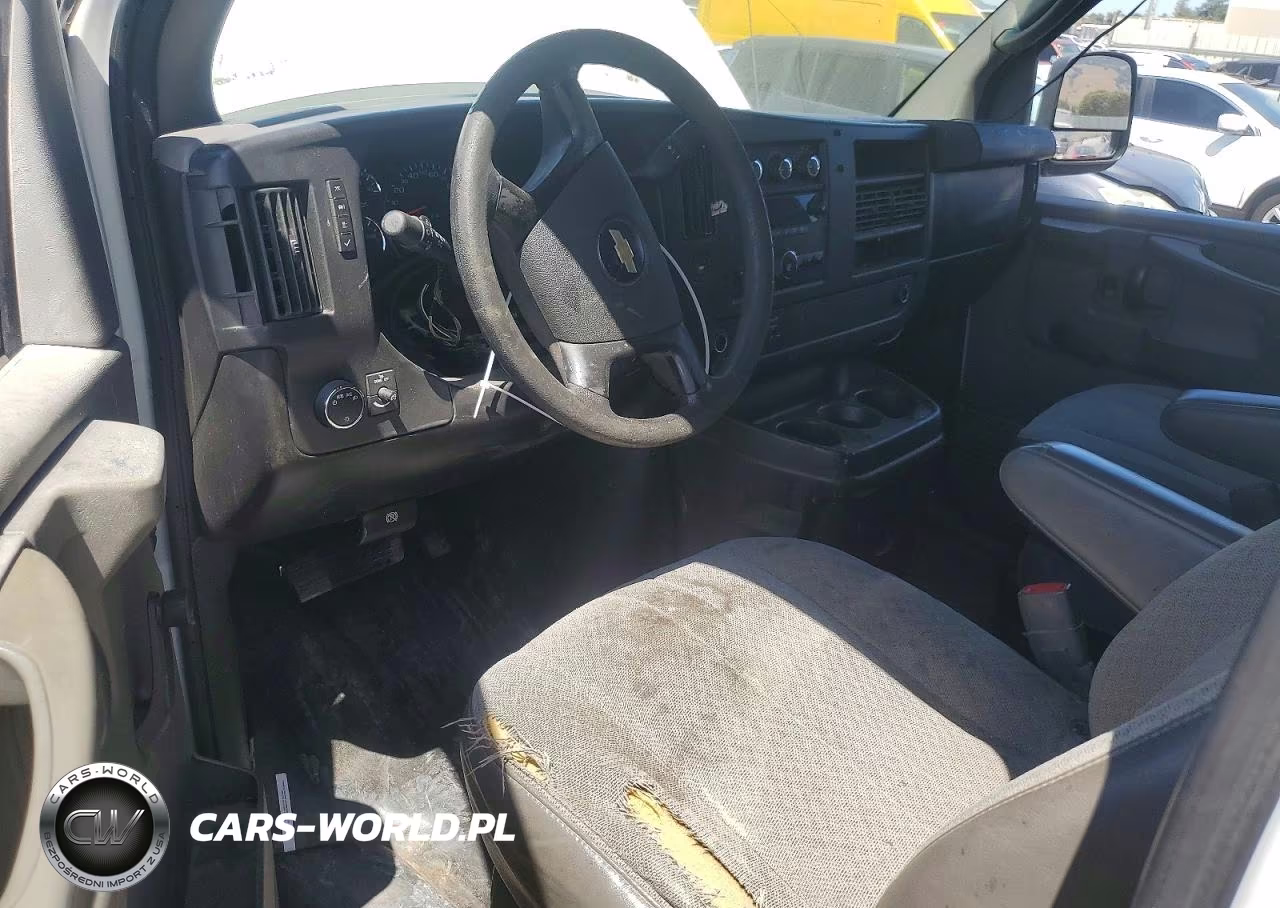 2010 Chevrolet Express G2500 VIN:1GCZGFBA6A1154199 - 8