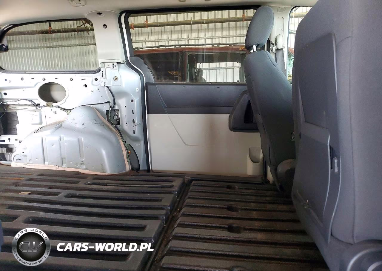 2008 Dodge Grand Caravan C VIN:1D4HN11H68B176052 - 11