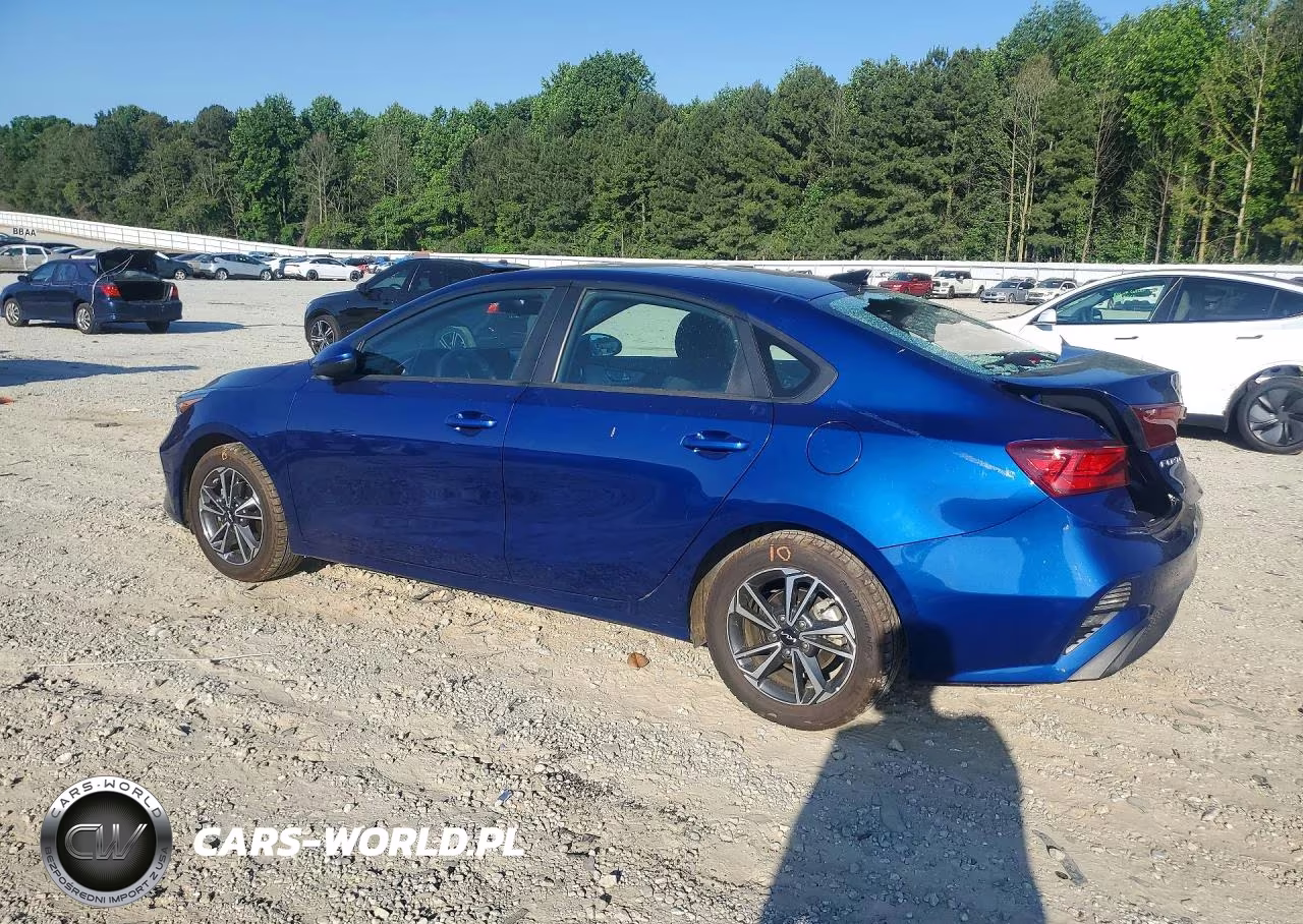 2023 Kia Forte Lxs VIN:3KPF24AD8PE555826 - 2