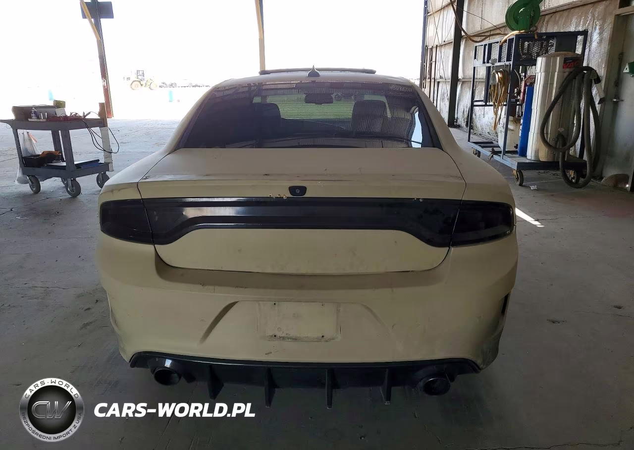 2019 Dodge Charger Scat Pack VIN:2C3CDXGJ2KH520177 - 6