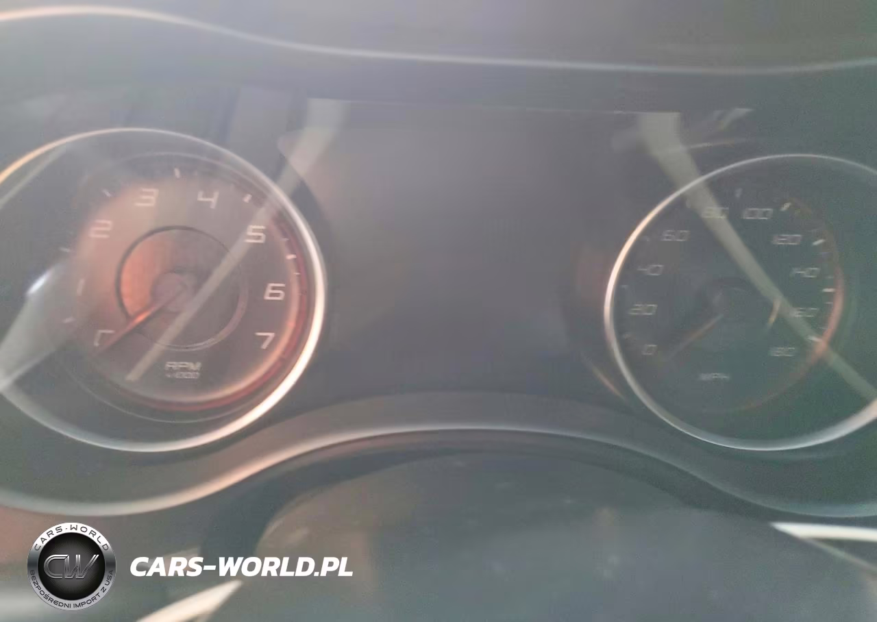 2019 Dodge Charger Scat Pack VIN:2C3CDXGJ2KH520177 - 9