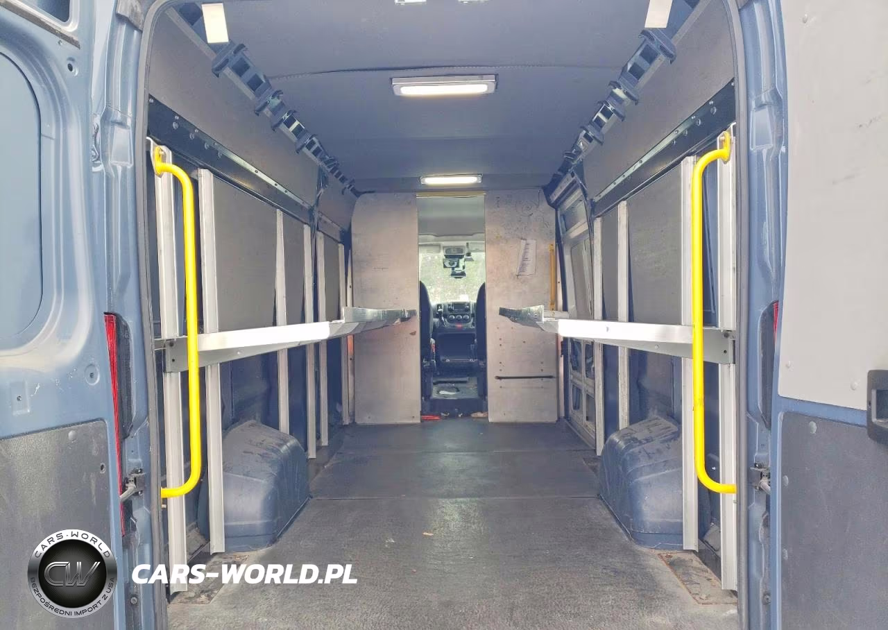 2020 Ram Promaster 3500 Delivery Van VIN:3C6URVJG6LE132182 - 10