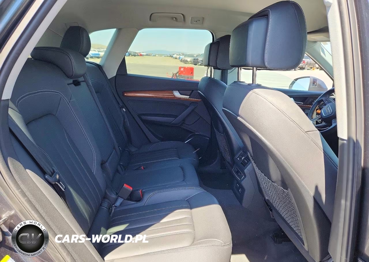 2023 Audi Q5 Premium 45 VIN:WA1GAAFY2P2070834 - 11